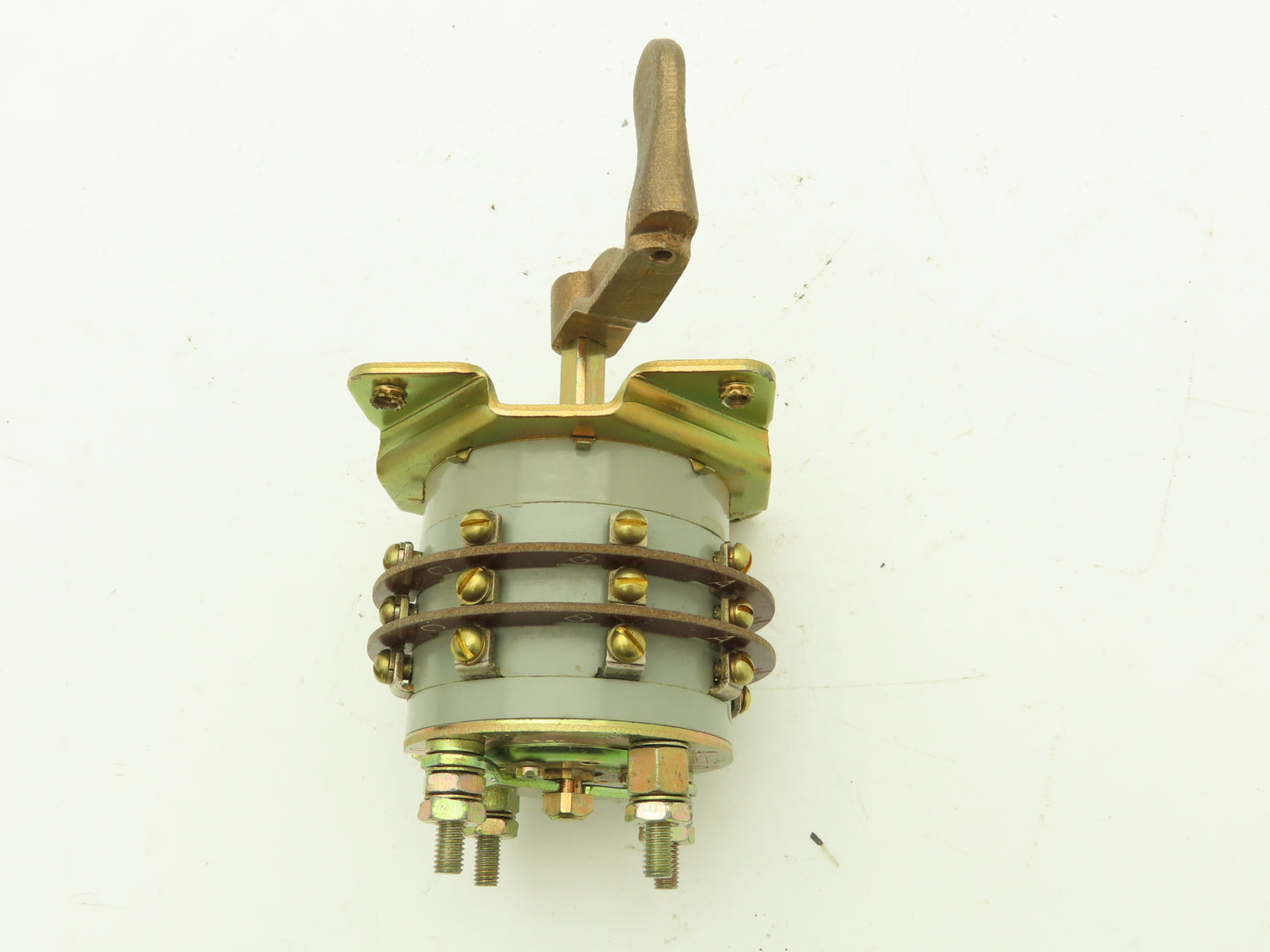 Electro Switch 23203G Rotary Switch 2-Position On/Off 10A 125VAC