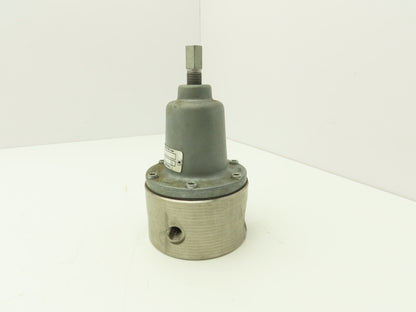 Graco 208-997 Low Pressure Corrosion Resistant Back Pressure Regulator w/Gauge