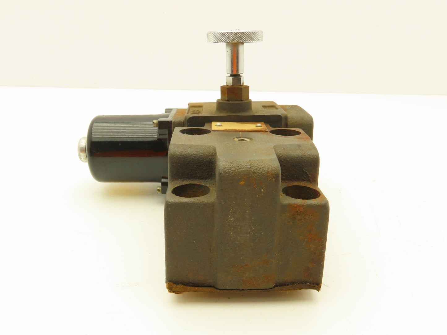 Double A QBJ-06-2M-0-H-12A2 Hydraulic Solenoid Relief Control Valve 115V