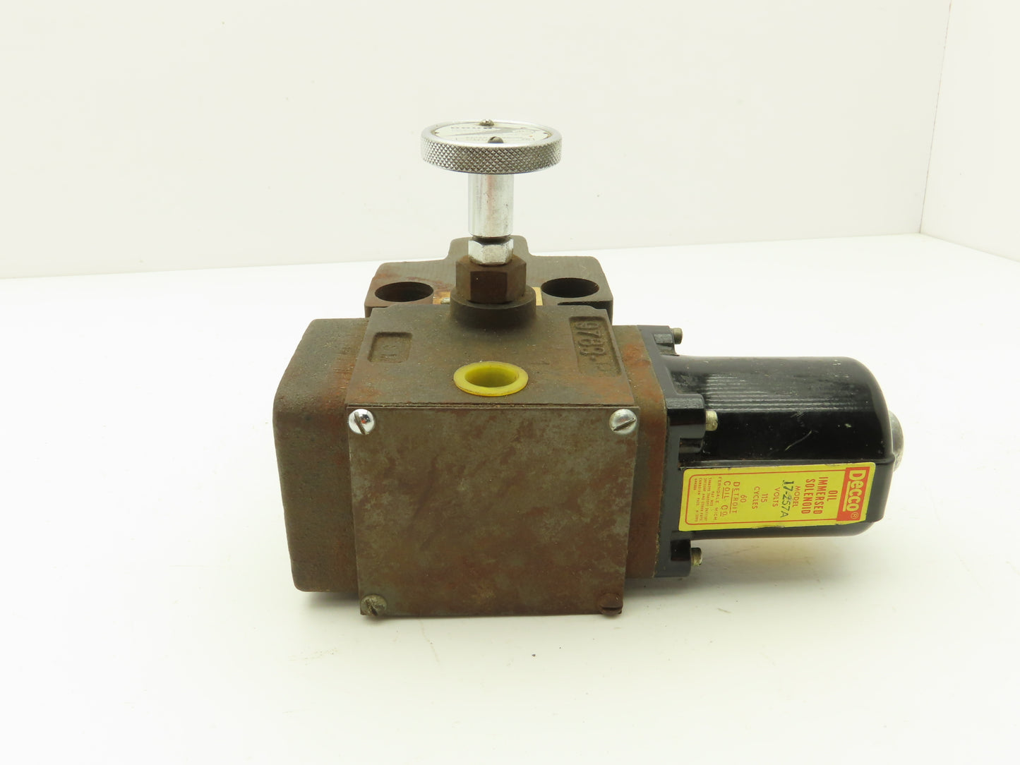 Double A QBJ-06-2M-0-H-12A2 Hydraulic Solenoid Relief Control Valve 115V