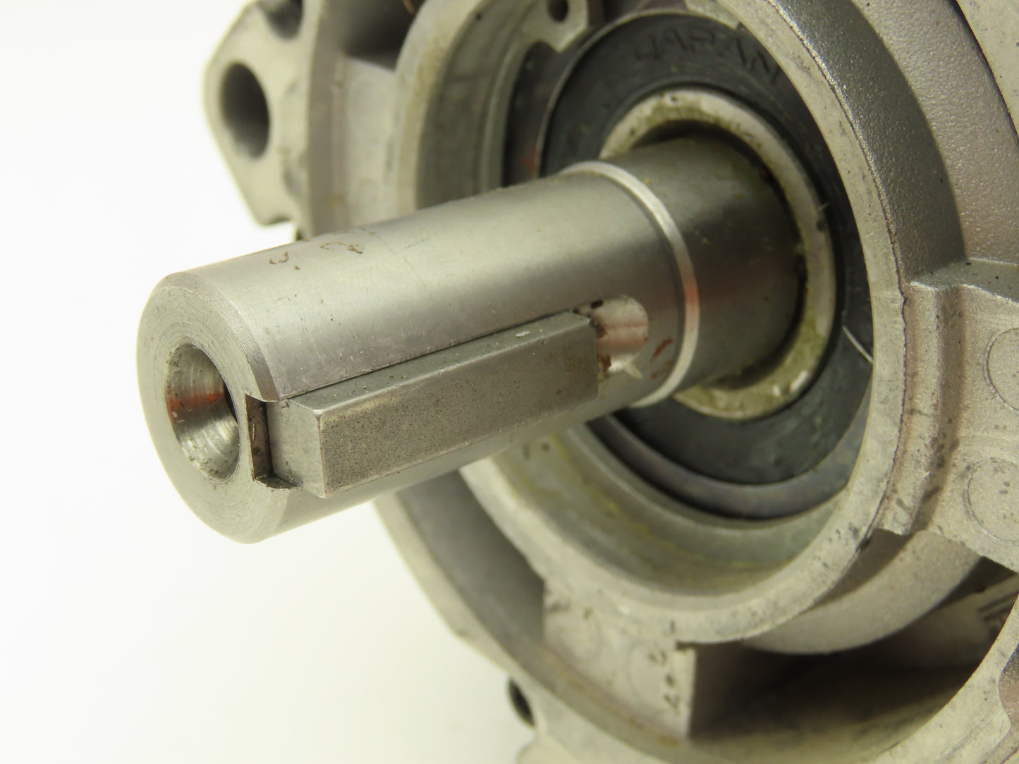 Allen Bradley MPL-B420P-MJ74AA AC Servo Motor 2.5Hp 460V 3PH 5000 RPM Ser A