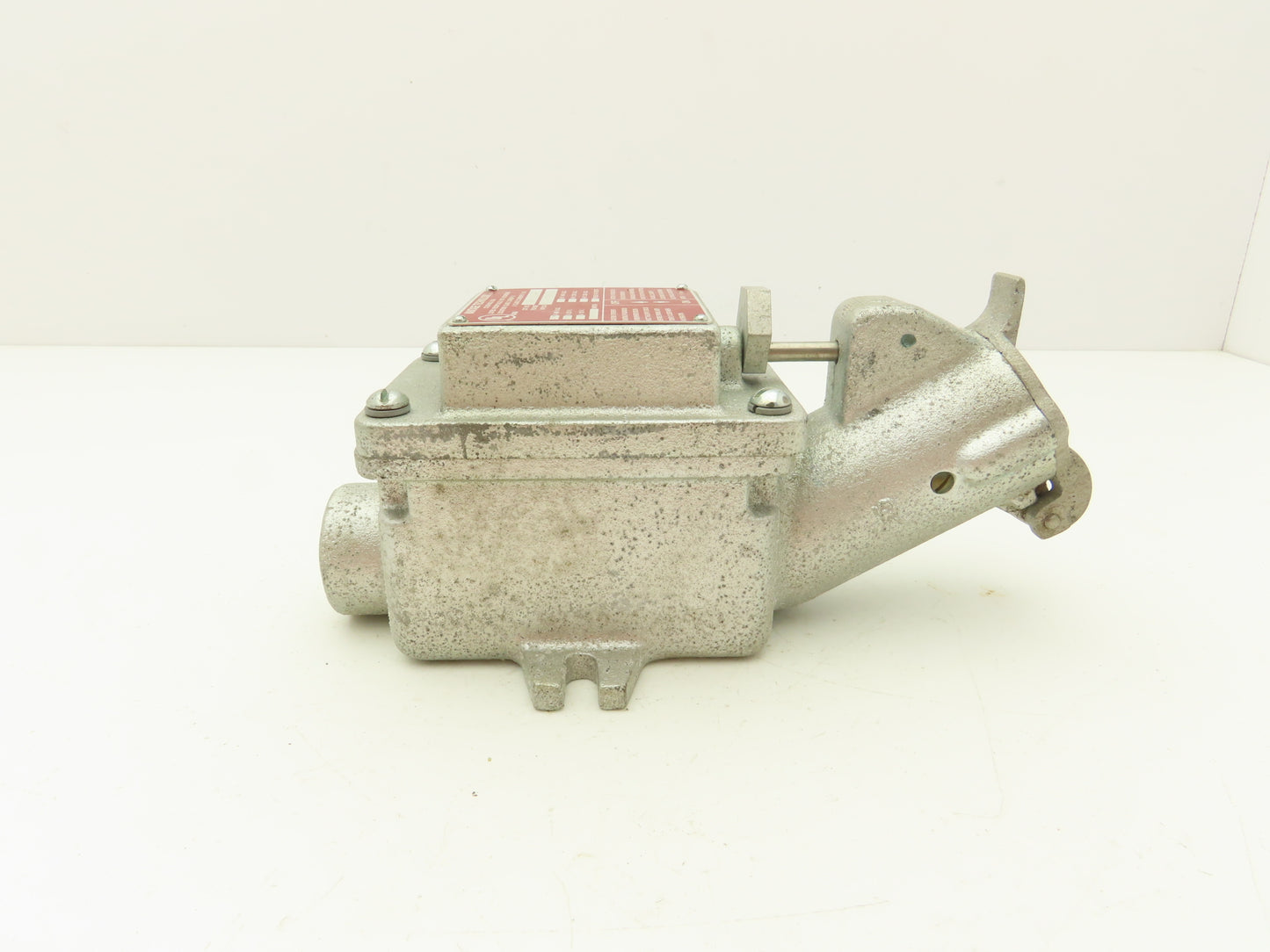 Vantage YXA-13032-G Explosion Proof Receptacle 20/30A 250/460V 3PH 3Pole 4Wire