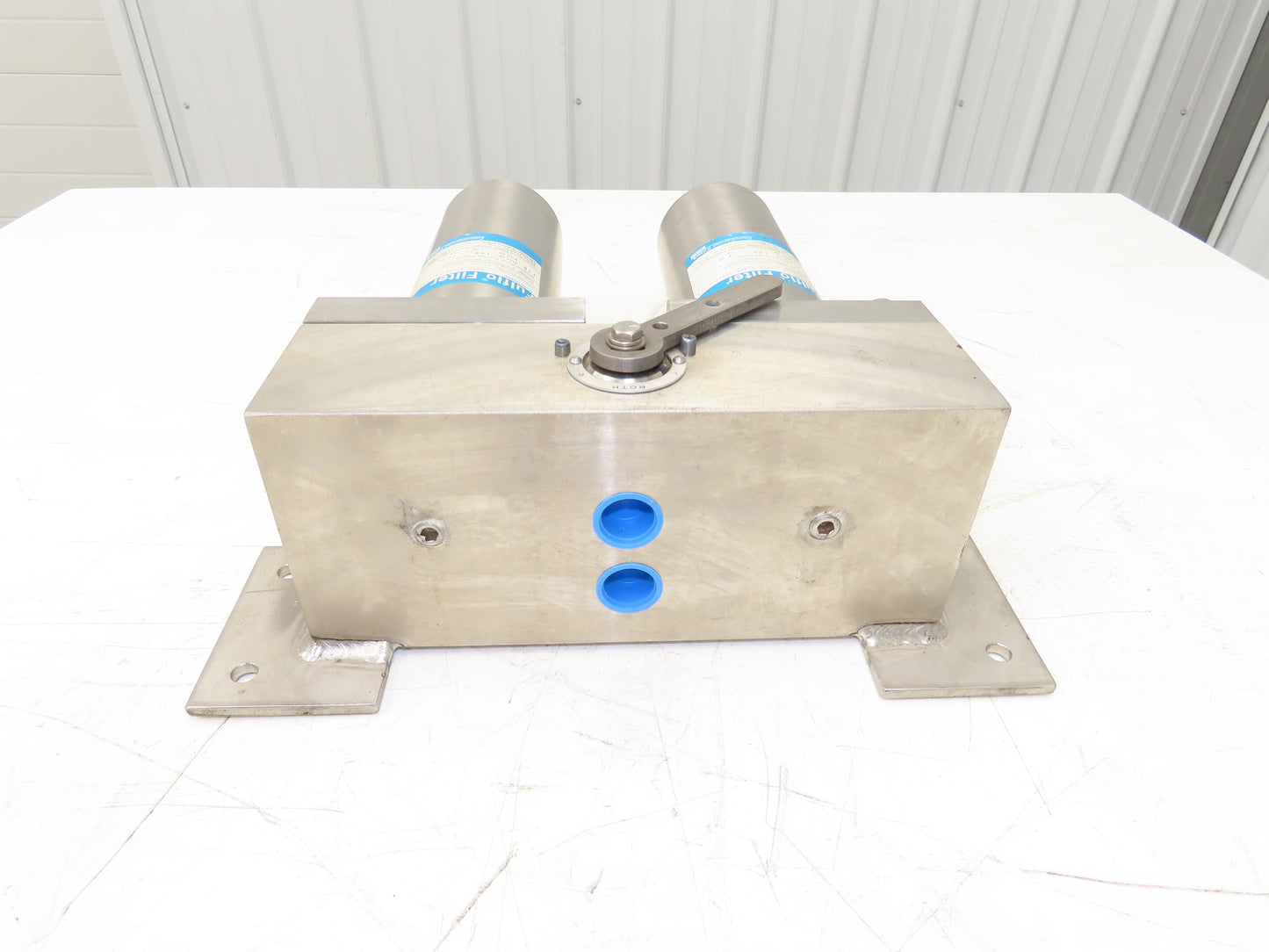 Parker 13800-31405-4BDX1-8-3/4 Fulflo Stainless Dual Filter Housing Assembly