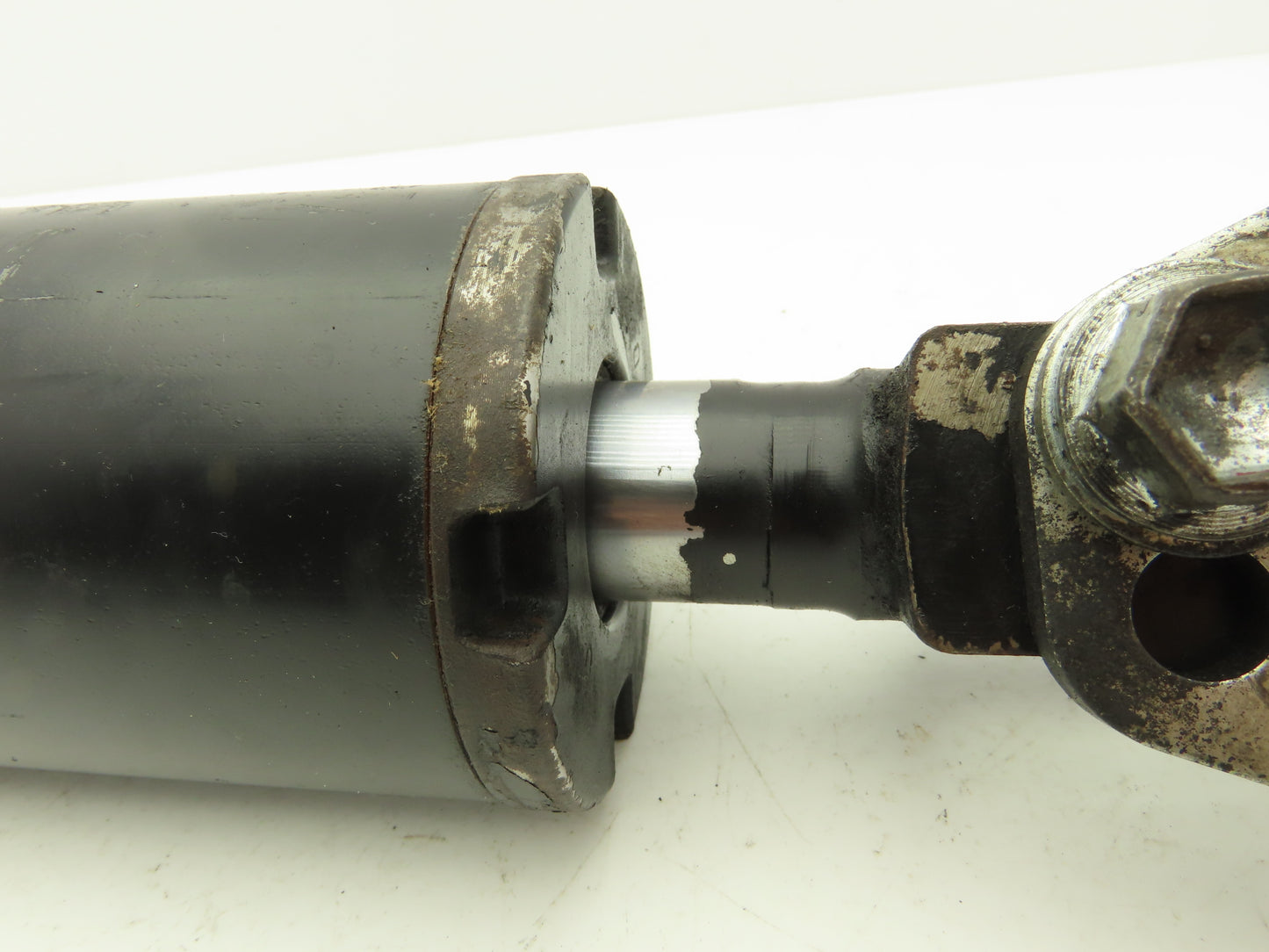 Toyota Electric Forklift Hydraulic Tilt Cylinder Removed From 8FBE15U