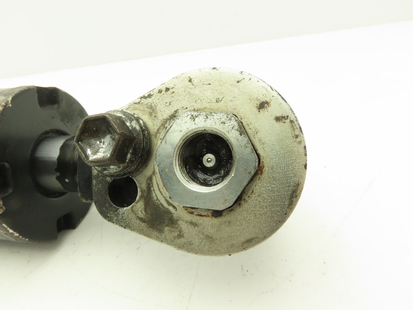 Toyota Electric Forklift Hydraulic Tilt Cylinder Removed From 8FBE15U