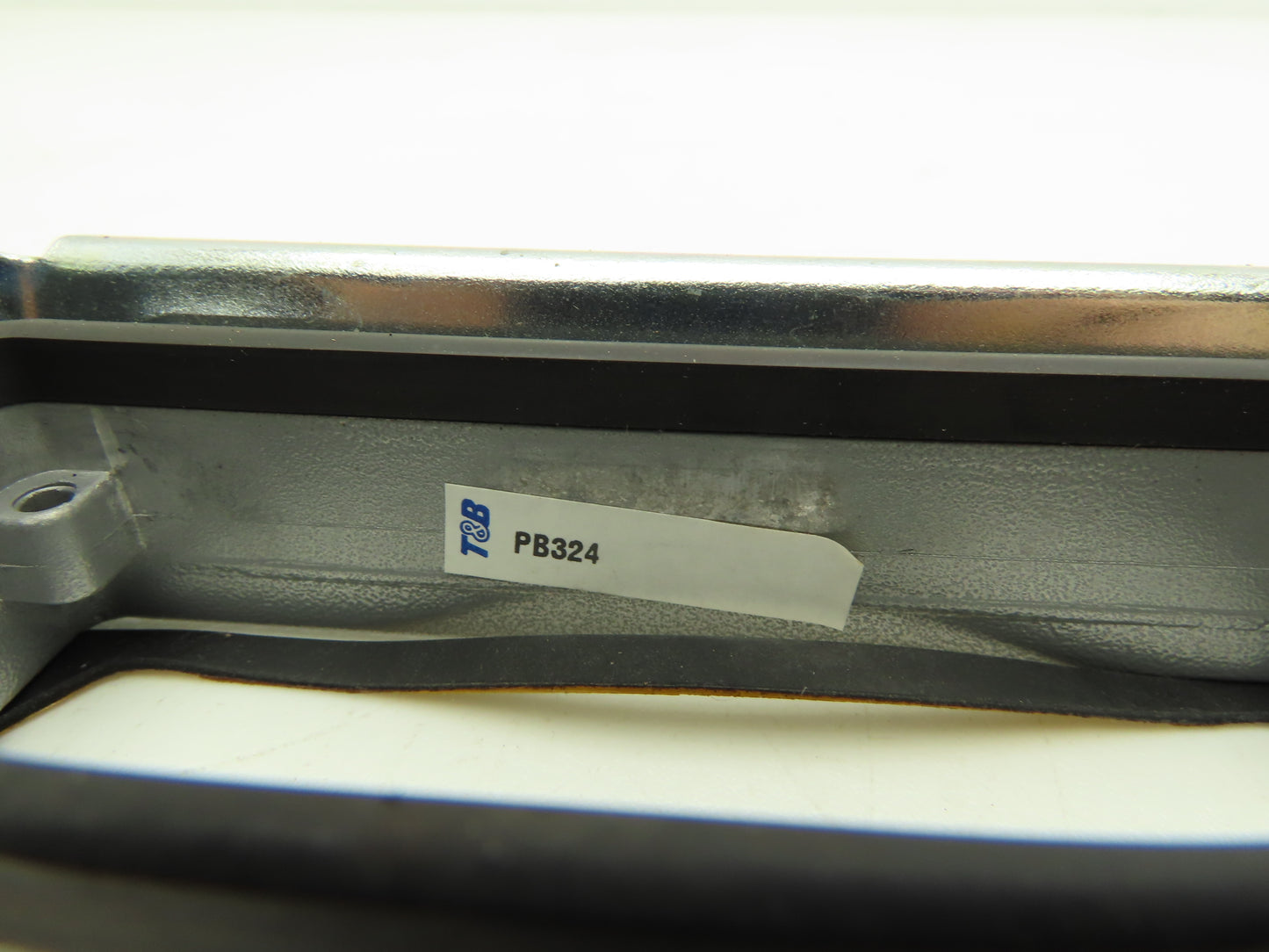 Thomas & Betts PB324 Panel Mount Base B24 D64 DD108 Side Locking Lever Lot of 17