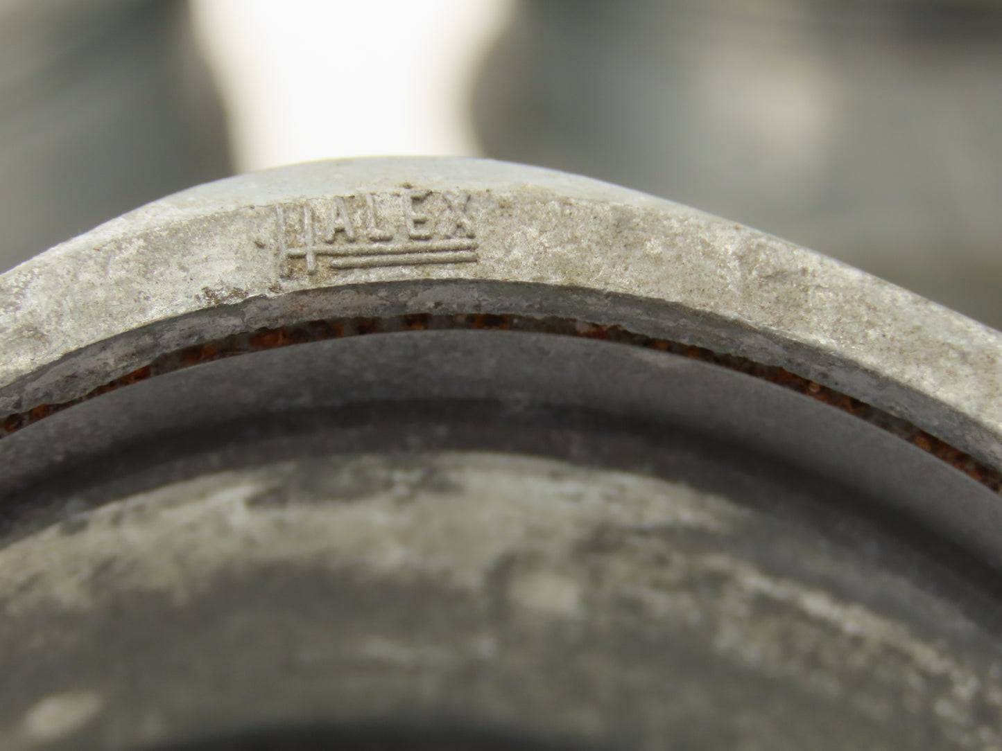 Halex 63625 2-1/2" EMT Compression Coupling Rigid Conduit Aluminum Lot of 12