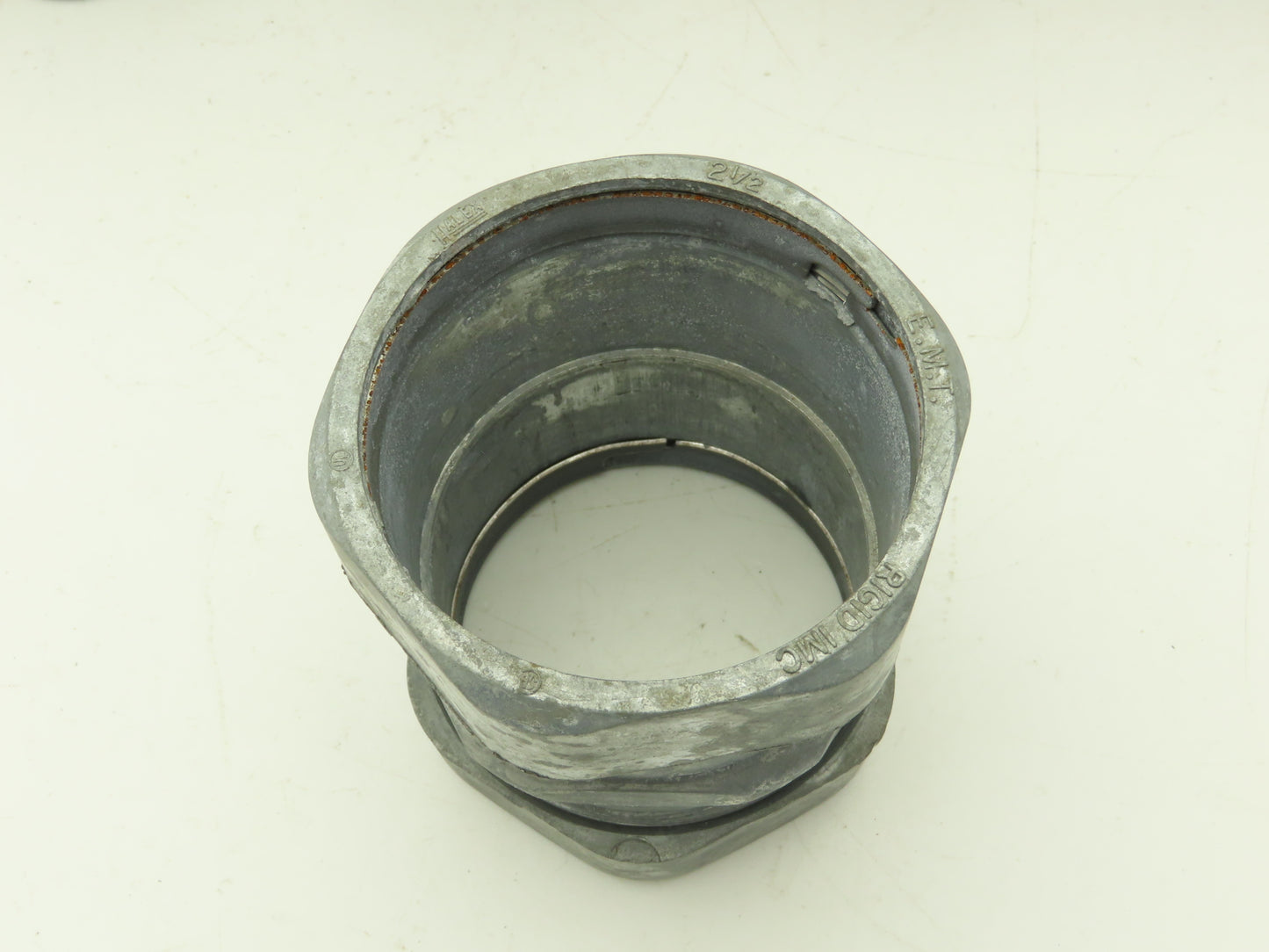 Halex 63625 2-1/2" EMT Compression Coupling Rigid Conduit Aluminum Lot of 12