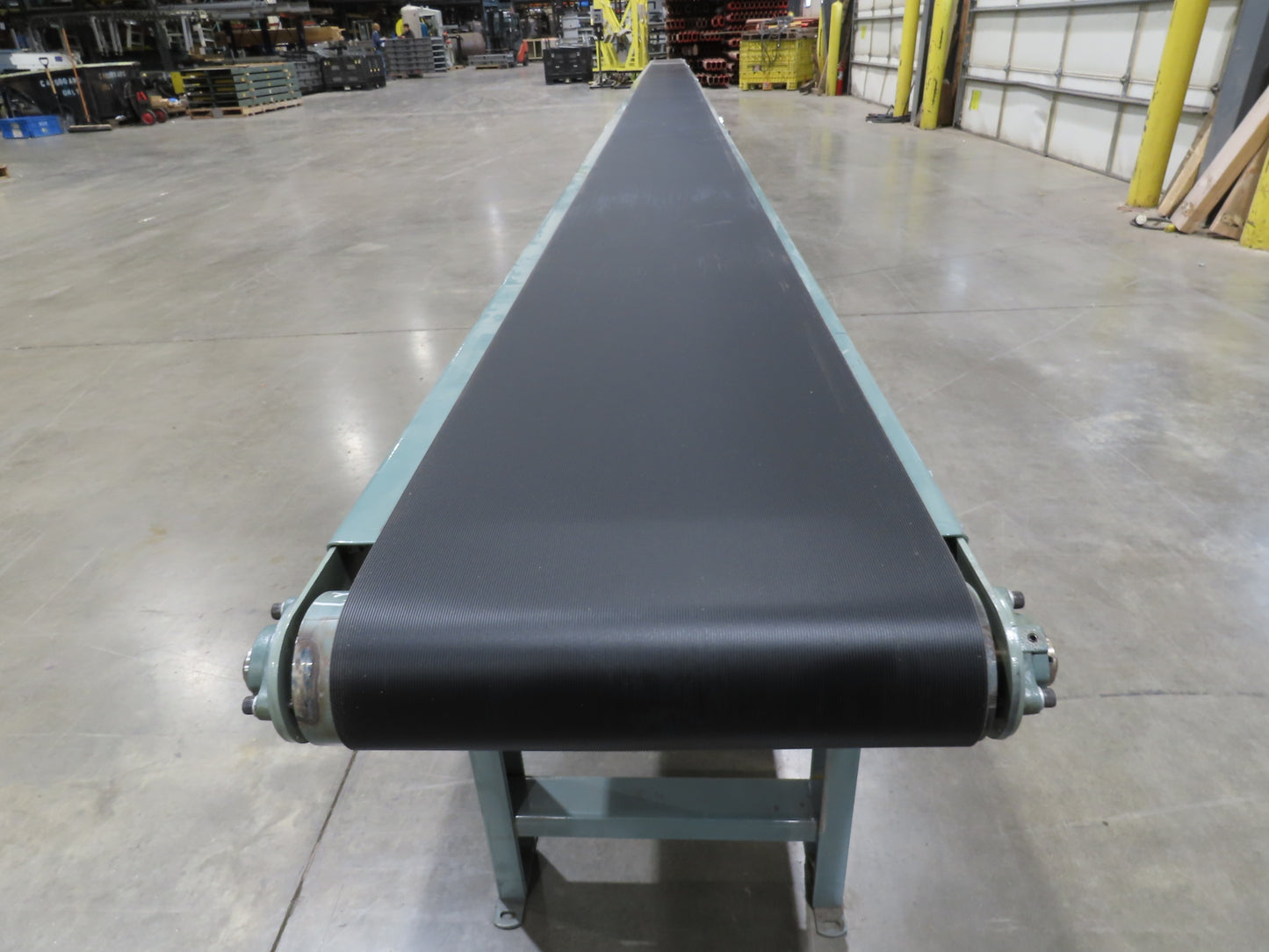 Hytrol 18"x 40' 10" Slider Bed Conveyor 15.5" Belt 1Hp 3PH Center Drive 50FPM