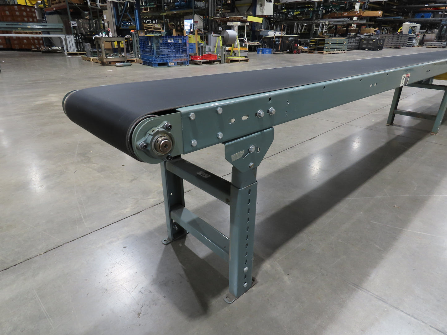Hytrol 18"x 40' 10" Slider Bed Conveyor 15.5" Belt 1Hp 3PH Center Drive 50FPM
