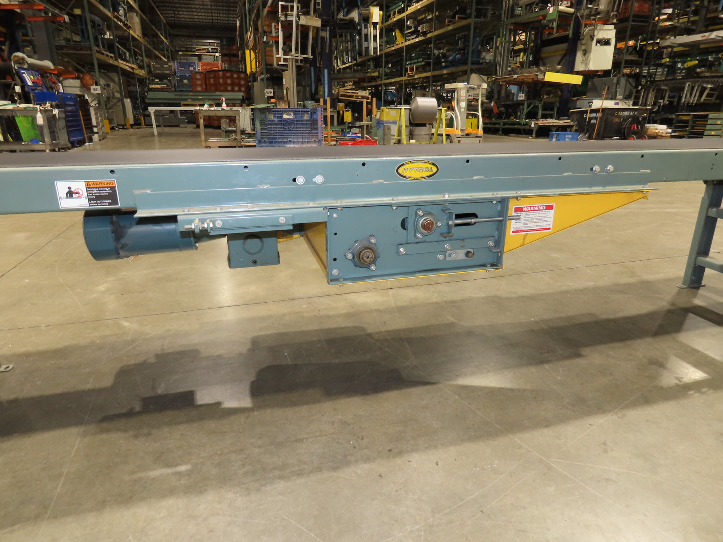 Hytrol 18"x 40' 10" Slider Bed Conveyor 15.5" Belt 1Hp 3PH Center Drive 50FPM