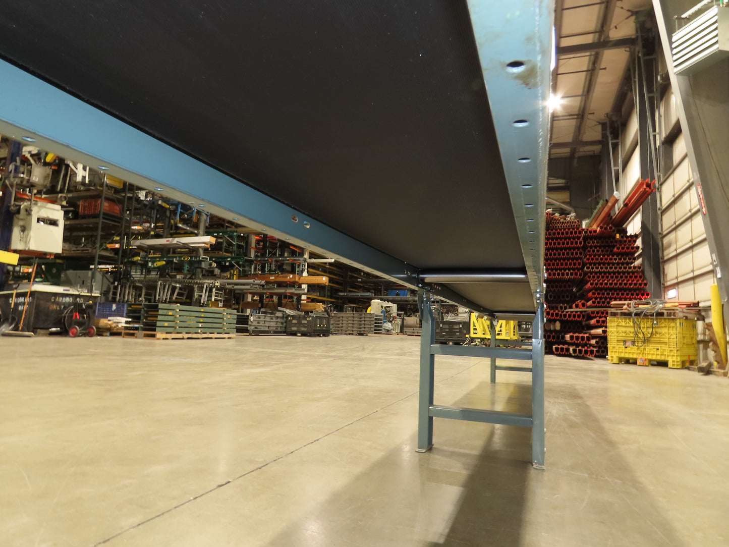 Hytrol 18"x 40' 10" Slider Bed Conveyor 15.5" Belt 1Hp 3PH Center Drive 50FPM