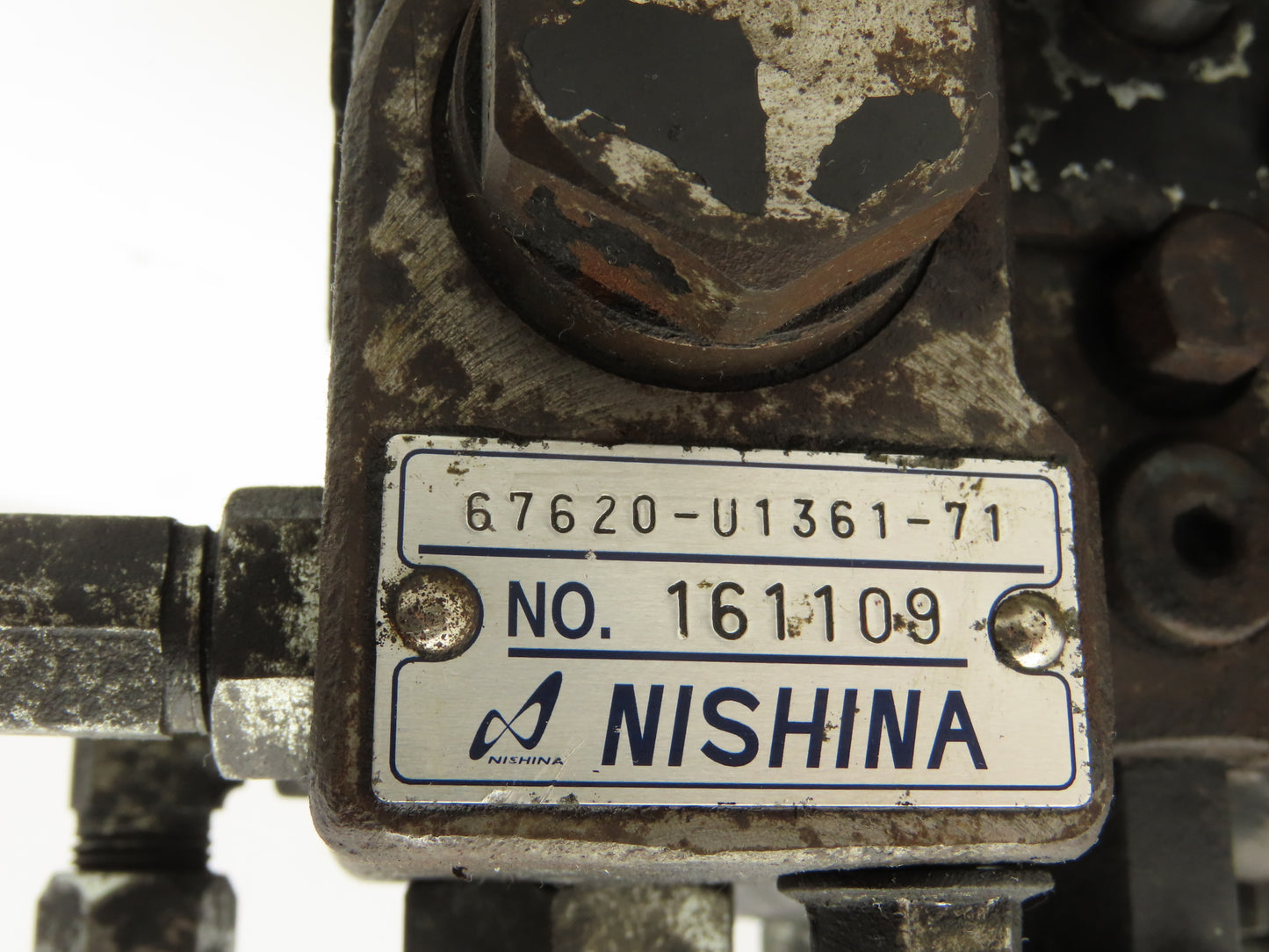 Toyota 67620-U1361-71 Hydraulic 3-Spool Forklift Mast Control Valve From 8FBE15U