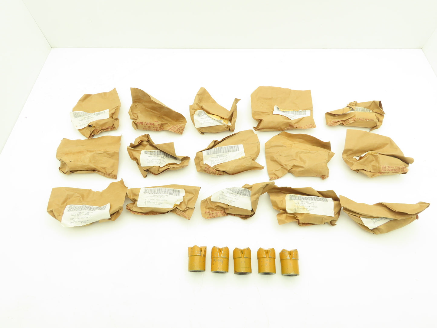 3820-00-271-1938 Star Cross Rock Drill Bit 1-1/2" Lot of 20