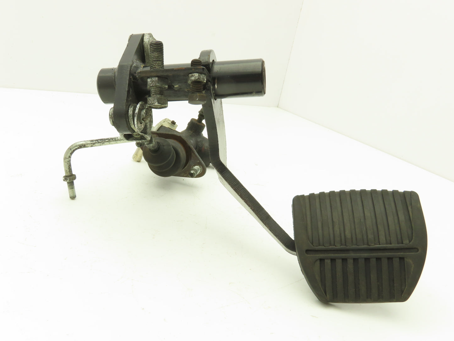 Toyota Electric Forklift Brake Pedal Master Cylinder Assembly From 8FBE15U