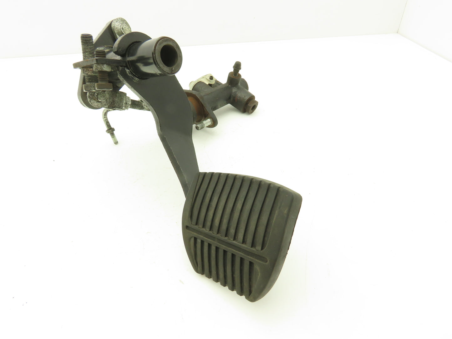 Toyota Electric Forklift Brake Pedal Master Cylinder Assembly From 8FBE15U