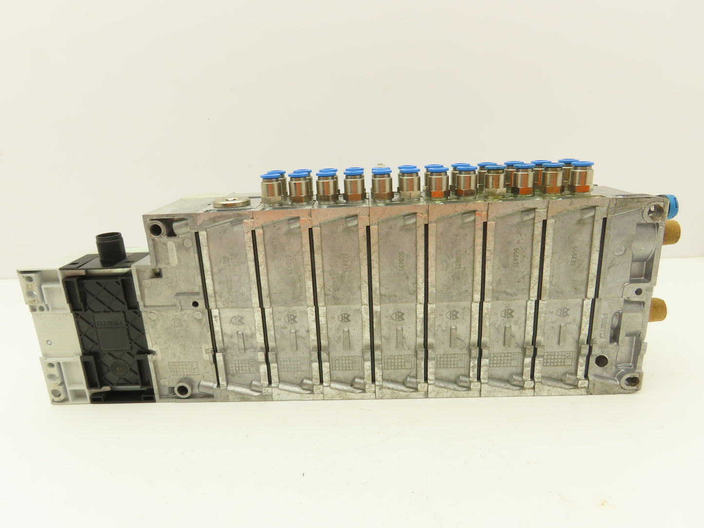 Festo VSVA-B-B52-ZD-A2-1T1L Solenoid Valve 12-Station Manifold 24V w/Bus Node