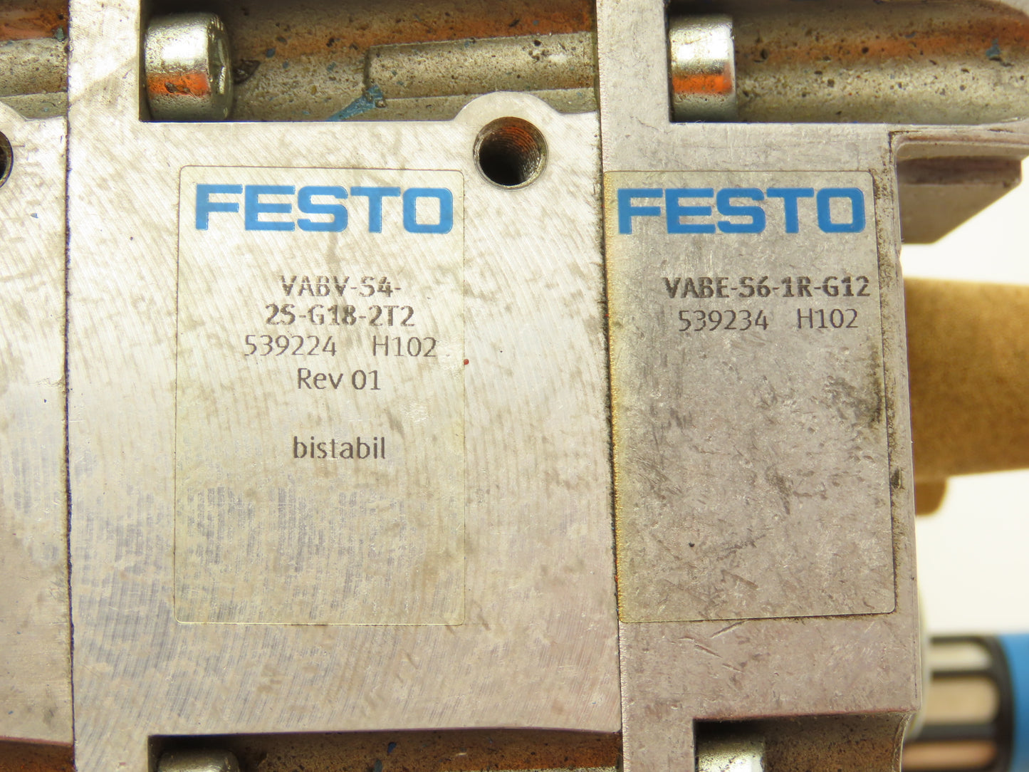 Festo VSVA-B-B52-ZD-A2-1T1L Solenoid Valve 12-Station Manifold 24V w/Bus Node