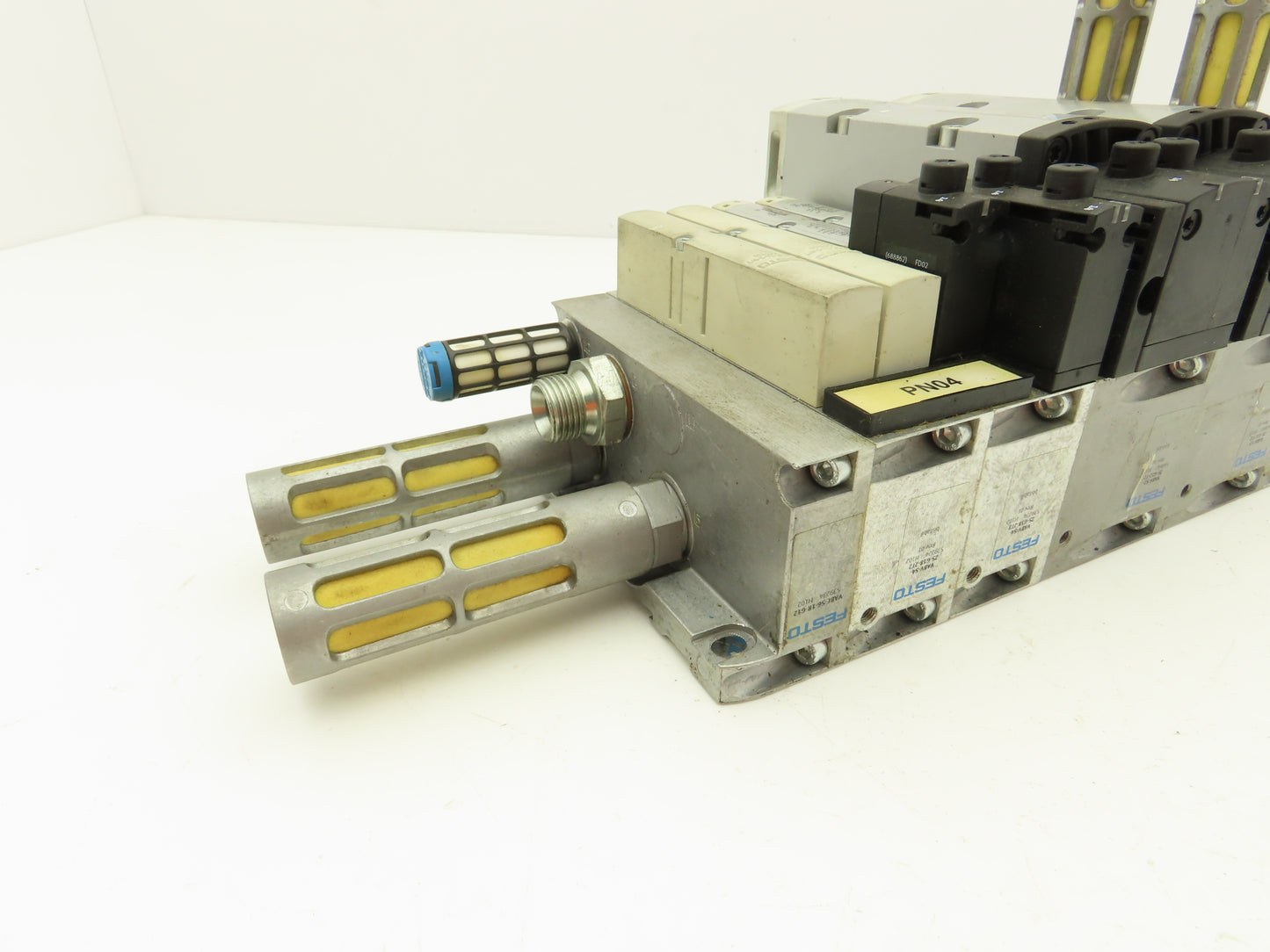 Festo VSVA-B-P53C-ZD-D2-1T1L Solenoid Valve Manifold 24VDC w/Bus Node CPX-FB 32