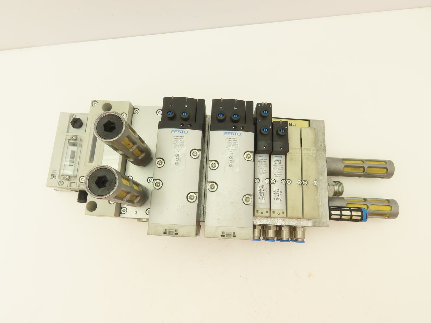 Festo VSVA-B-P53C-ZD-D2-1T1L Solenoid Valve Manifold 24VDC w/Bus Node CPX-FB 32