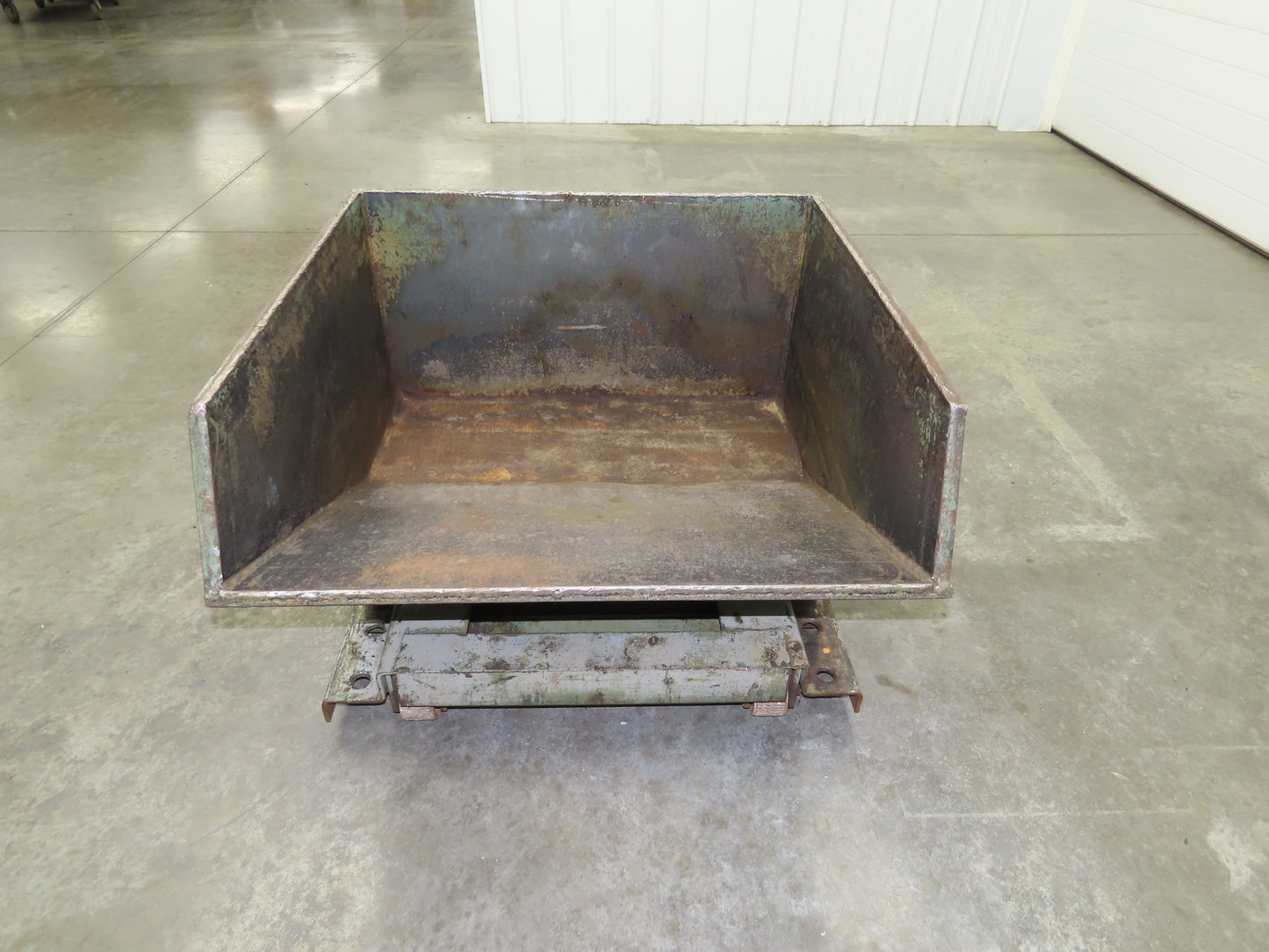 Roura Self Dumping Hopper 1/4 Yard Forklift Steel Dumpster Low Profile 33x37x25"