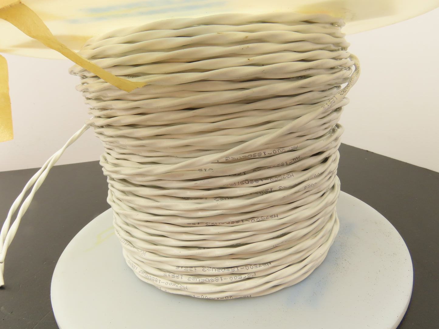 M27500-18SD2U23 18AWG 2 Conductor Wire Tefzel Aircraft Cable Military Spec 500Ft