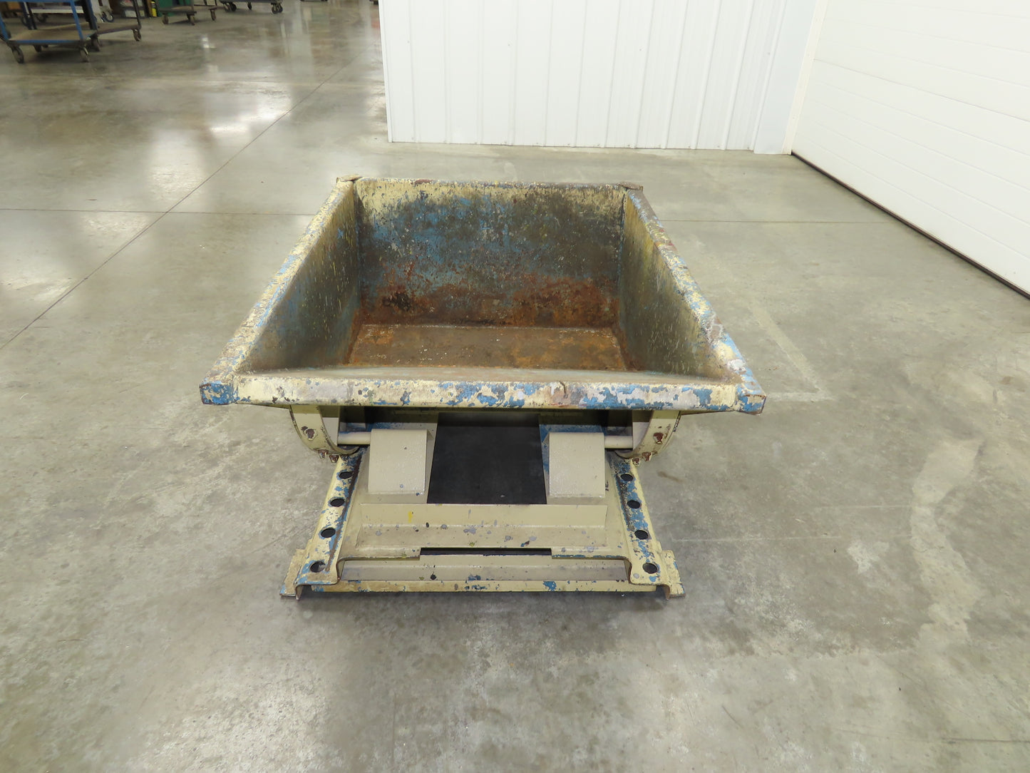 McCullough Wright Self Dumping Hopper 1/4" Yard 4000lb 2 Ton 7 Gauge Bin