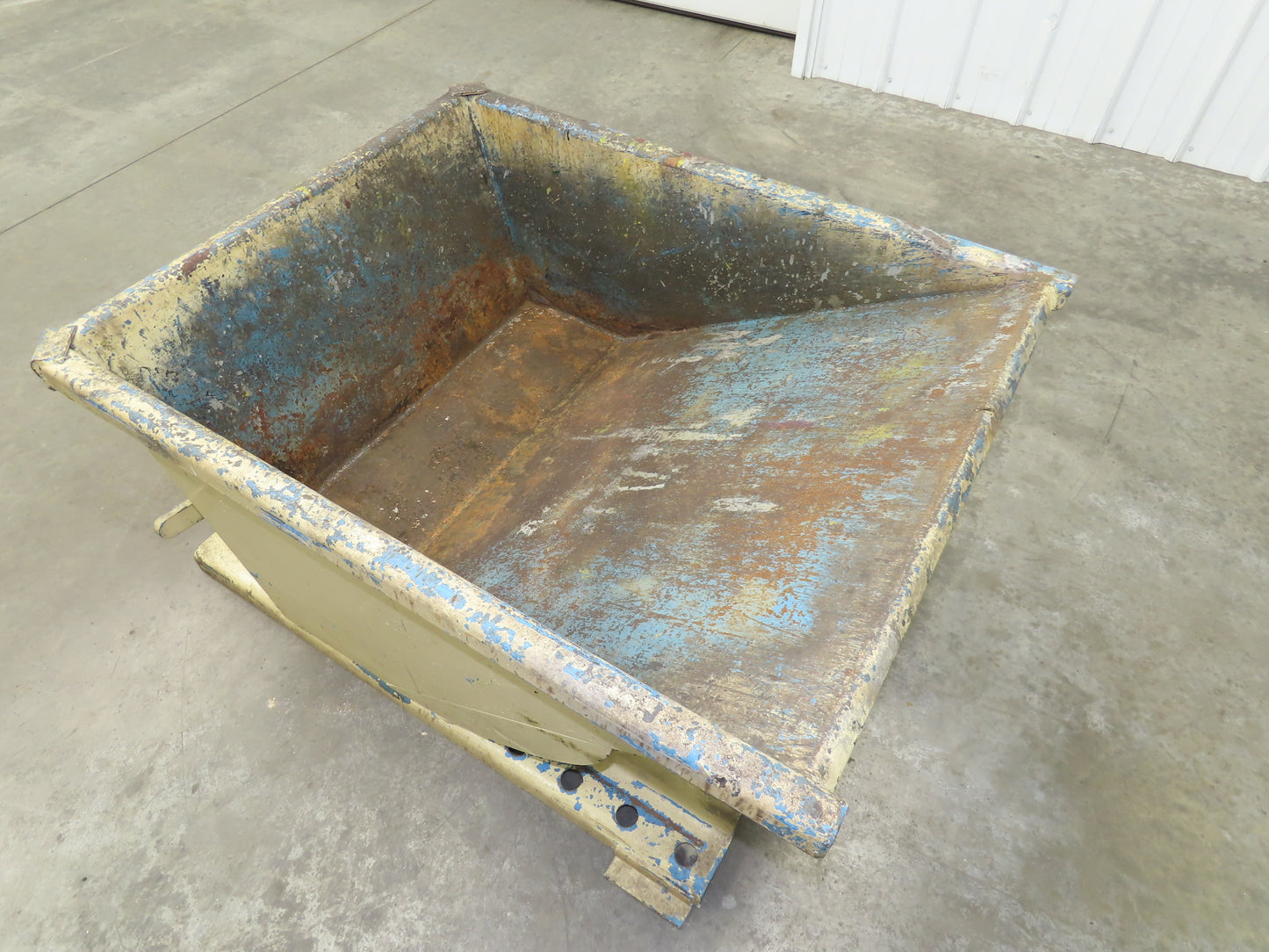 McCullough Wright Self Dumping Hopper 1/4" Yard 4000lb 2 Ton 7 Gauge Bin
