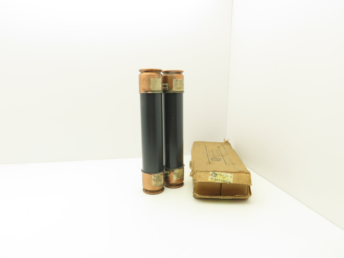 GE General Electric 9F62FCB250 Dual Fuse 250E Amp 5.5kv Type EJ 0-1DD 16"L