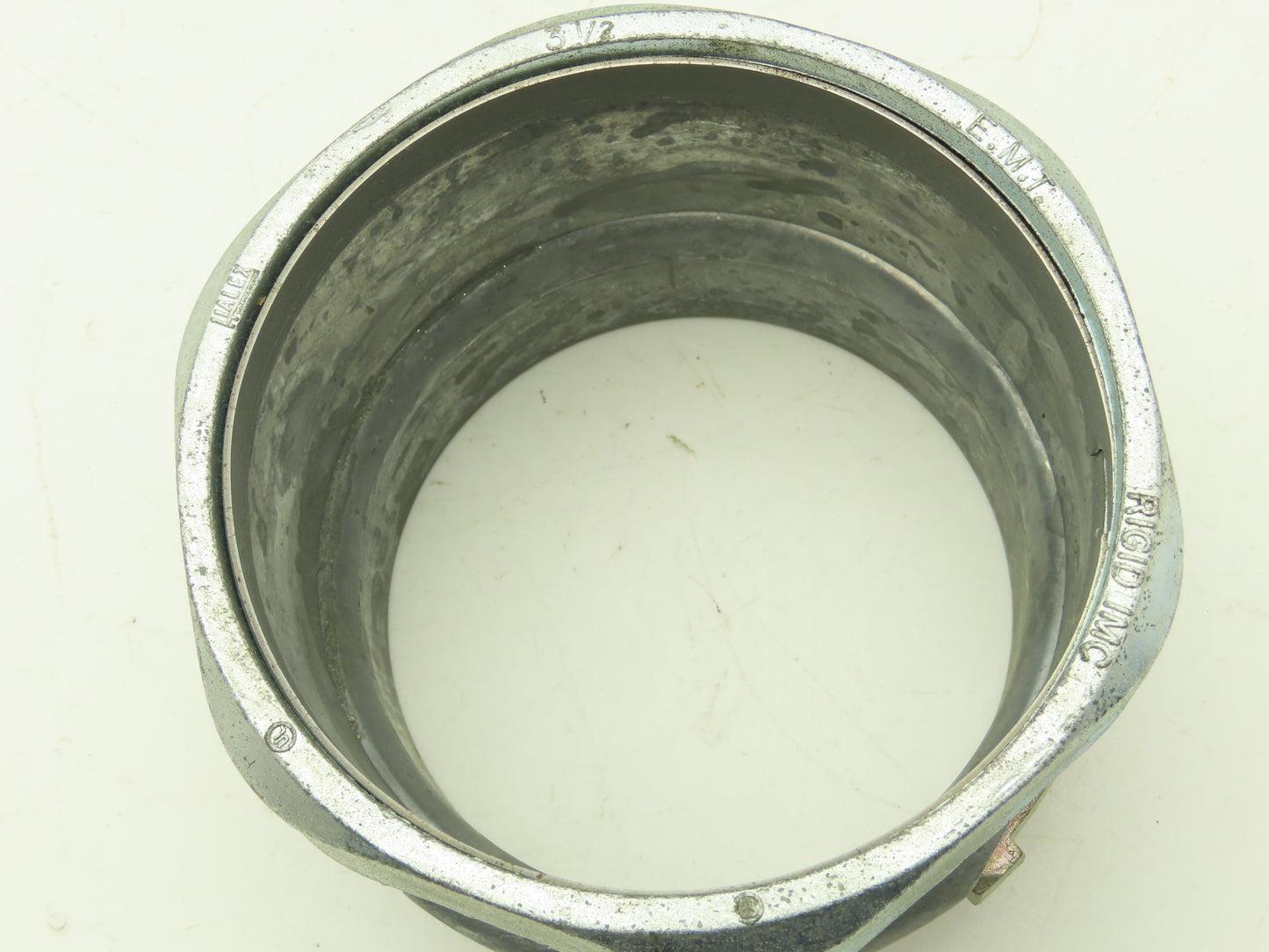 3-1/2" EMT Conduent Compression Connector Rigid IMC Die Cast Lot of 7