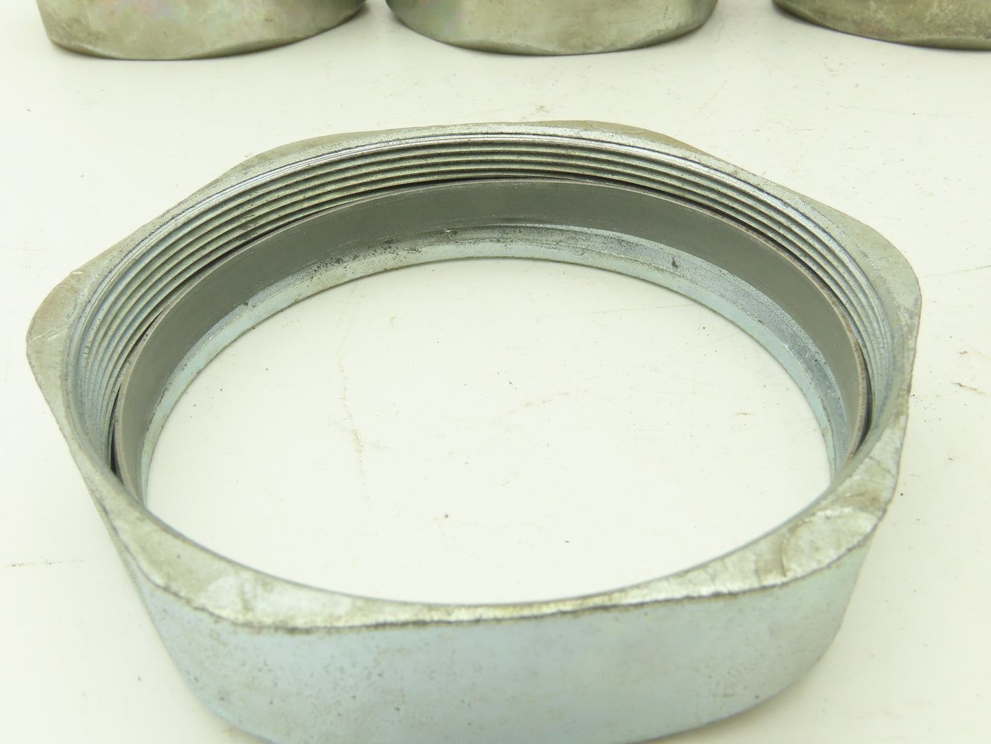 3-1/2" EMT Conduent Compression Connector Rigid IMC Die Cast Lot of 8