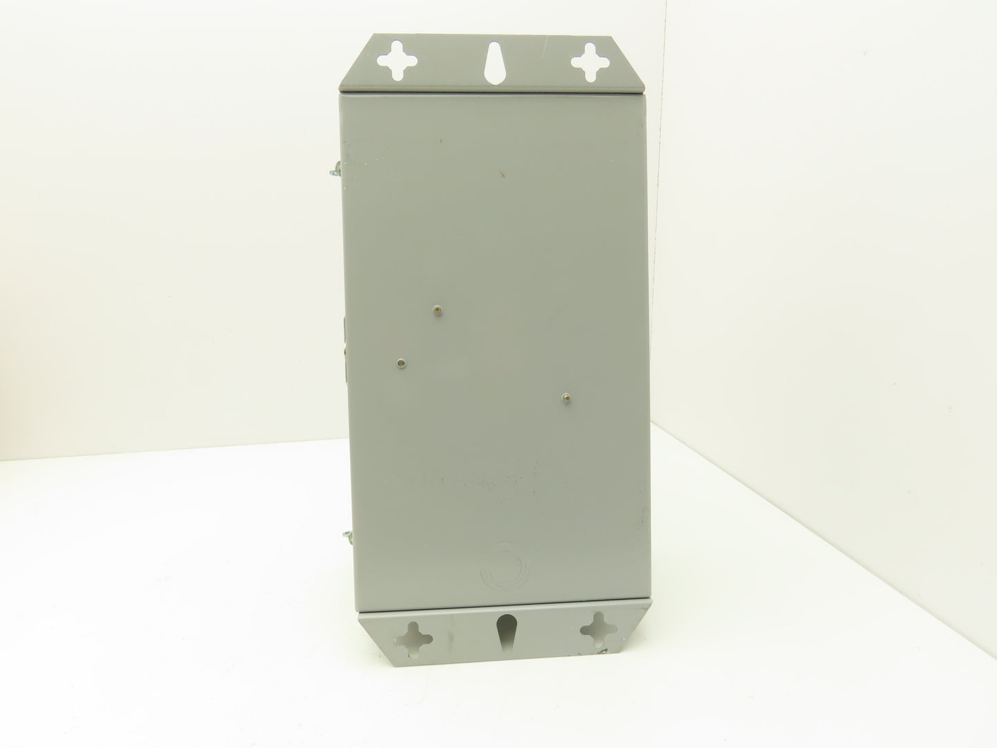 Challenger RGD322SNC Safety Disconnect Switch Fusible 60A 3 Pole 4 Wire 240V