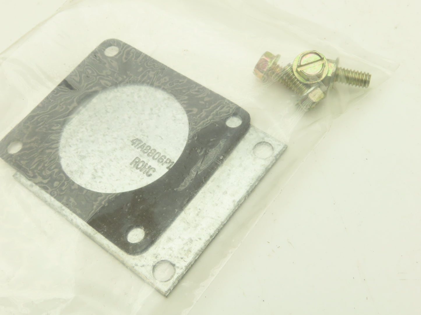 Challenger RGD322SNC Safety Disconnect Switch Fusible 60A 3 Pole 4 Wire 240V