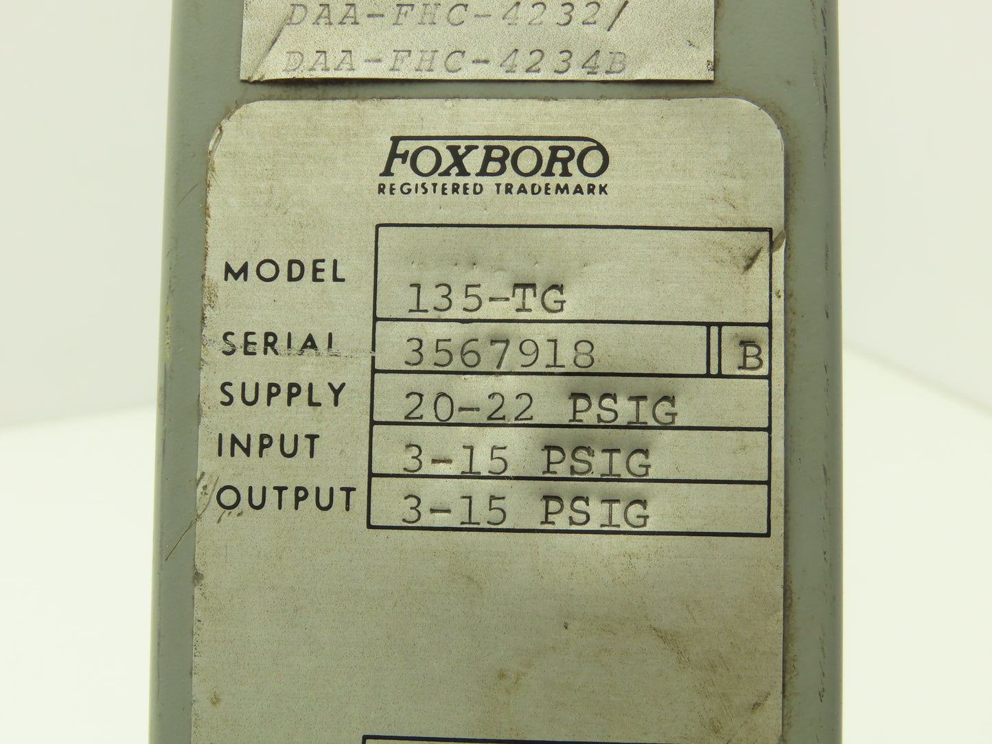 Foxboro 135-TG Pneumatic Indicating Loading Station 20-22PSIG 3-15PSIG Output