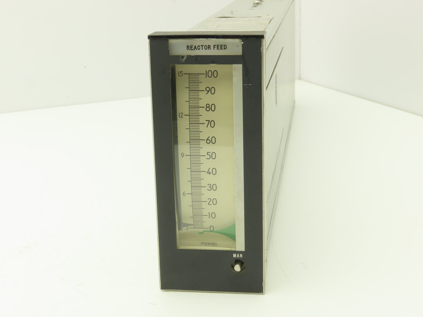 Foxboro 135-TG Pneumatic Indicating Loading Station 20-22PSIG 3-15PSIG Output