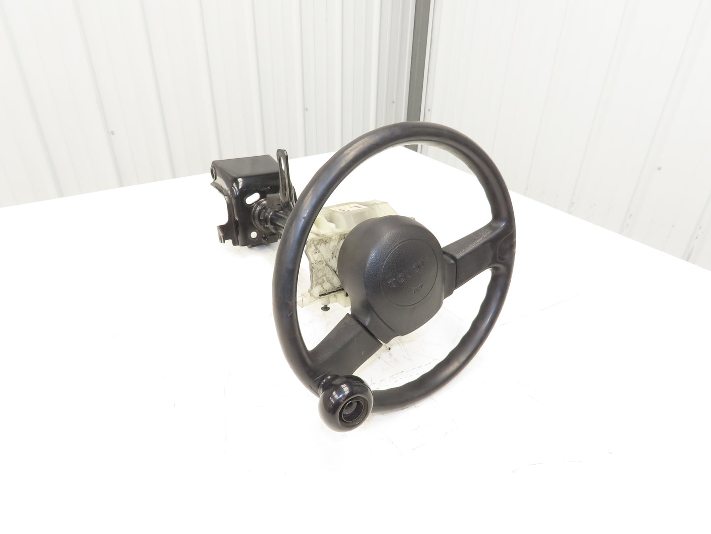 Toyota Electric Forklift Steering Wheel With Column Removed From 8FBE15U