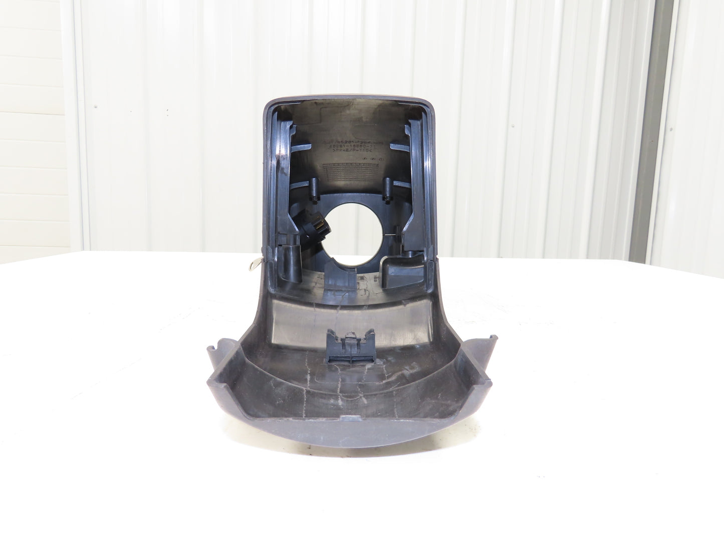 Toyota Electric Forklift Steering Column Shroud Cover W/Key Removed From 8FBE15U