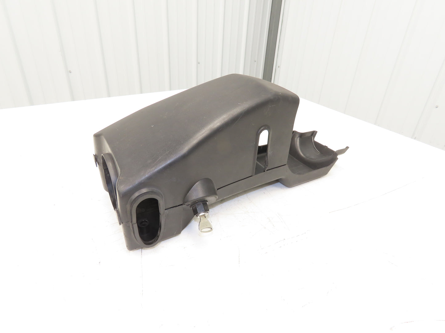 Toyota Electric Forklift Steering Column Shroud Cover W/Key Removed From 8FBE15U