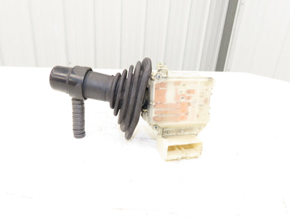 Toyota Electric Forklift Light Control Selector Switch Removed From 8FBE15U