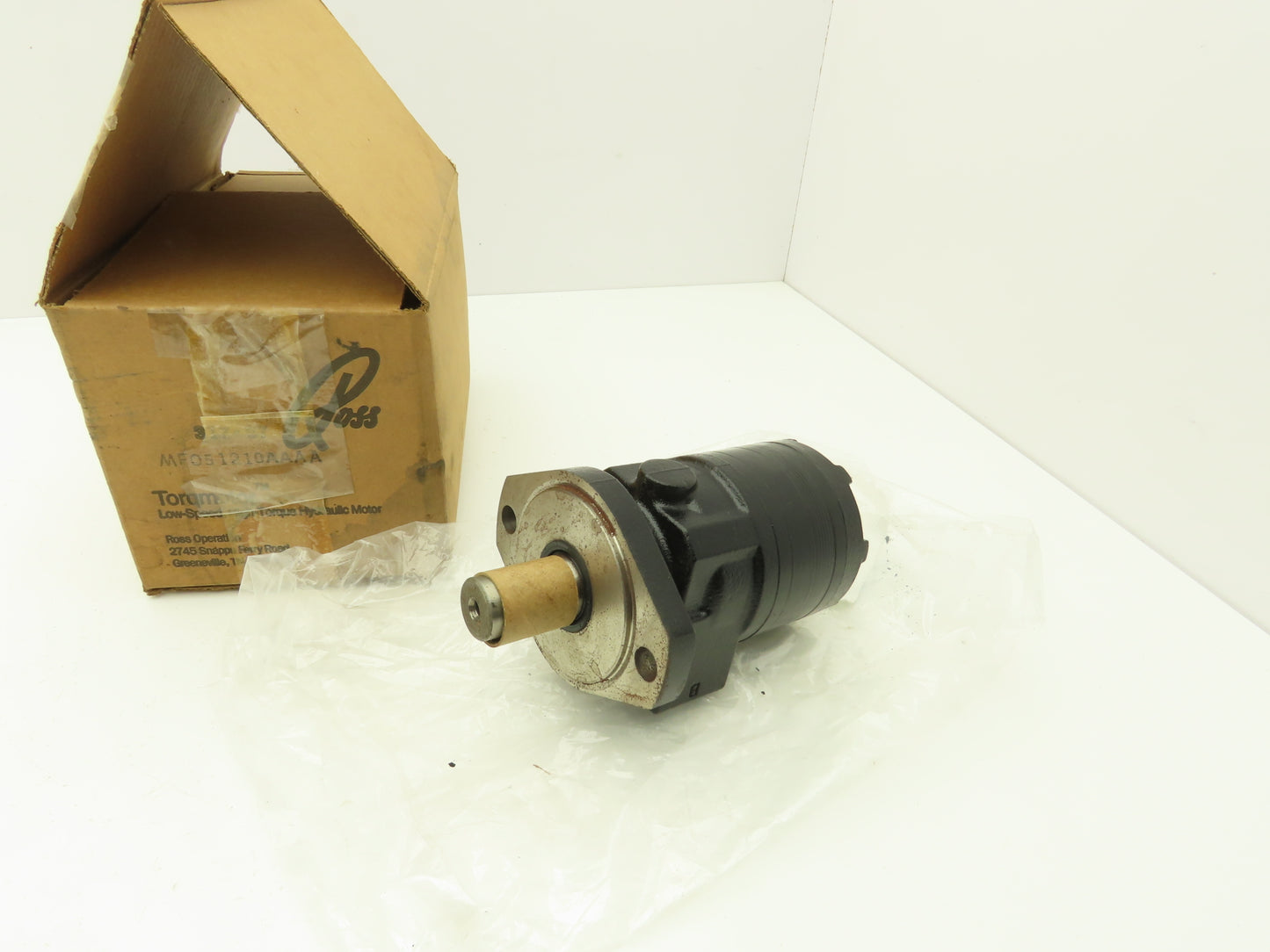 Ross MF051210AAAA Hydraulic Motor 1" Shaft 2 Bolt 4-1/4"