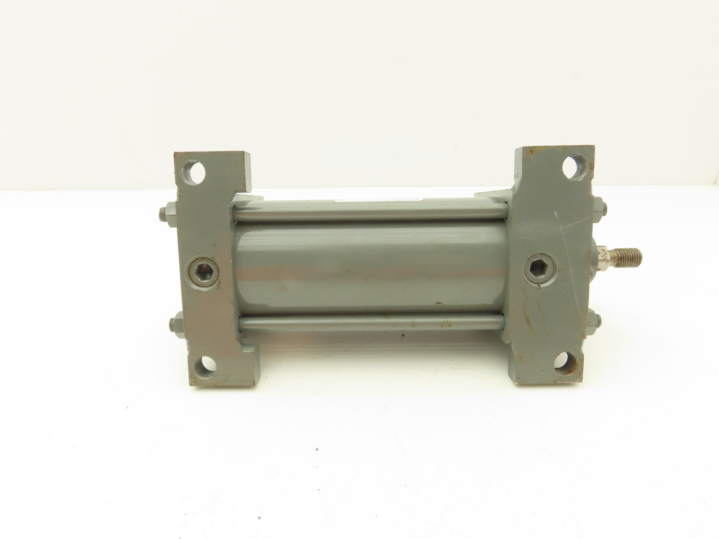 Miller Fluid Power A72B2B Pneumatic Cylinder 2-1/2" Bore 4" Stroke 250PSI