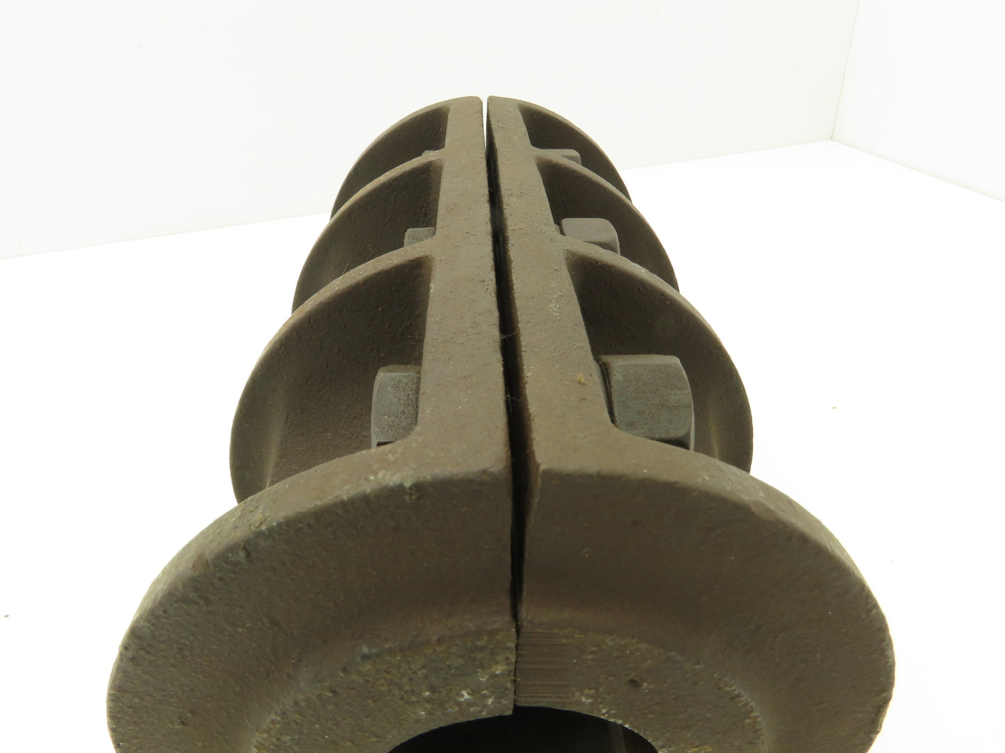 Louden K474 Shaft Coupler 2-1/8" ID x 9-1/2"L x 1/2" Keyway Cast Iron 6 Bolt