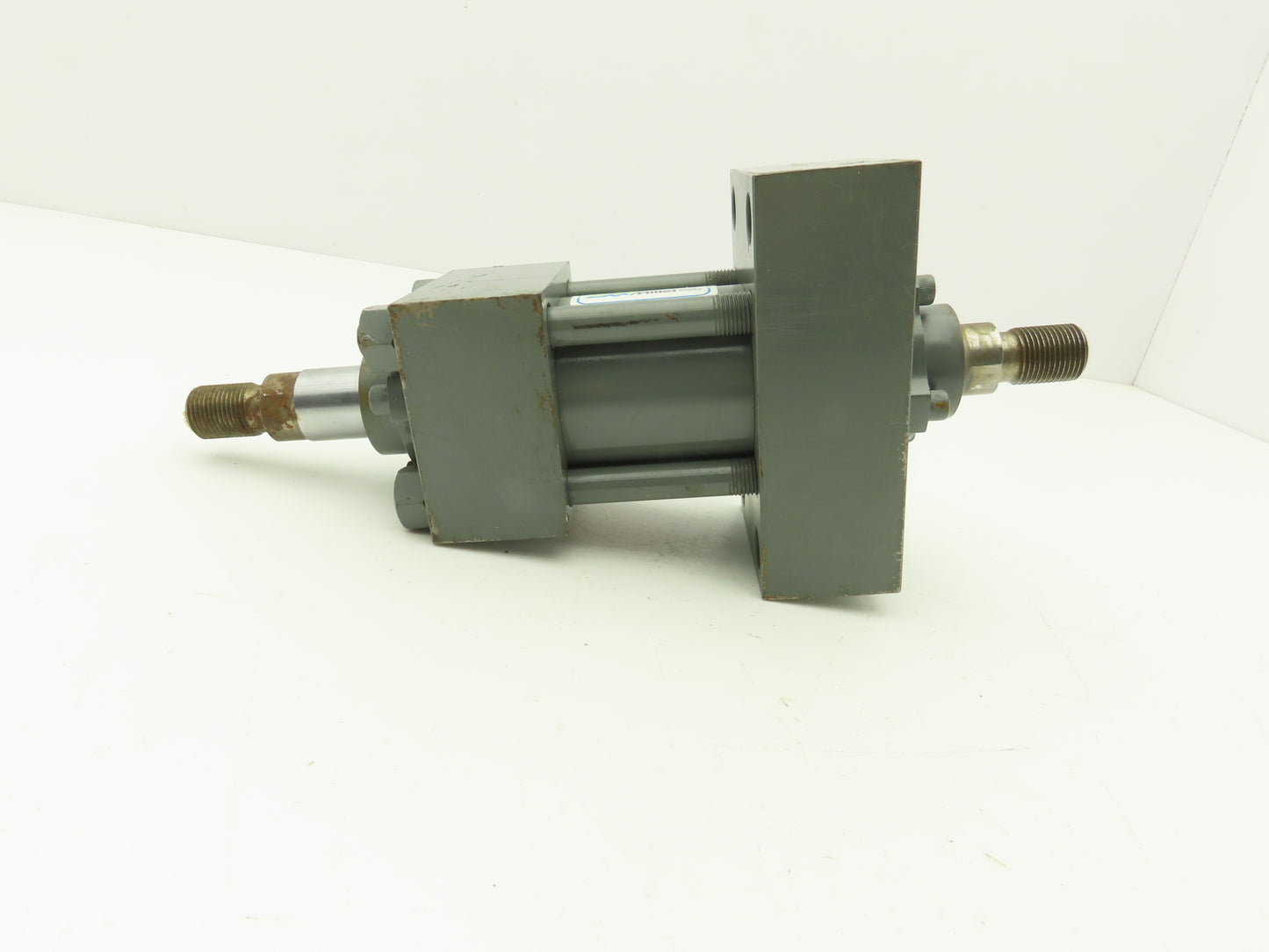 Miller Fluid Power DH67B2N Hydraulic Cylinder 2" Bore 1" Stroke Double End