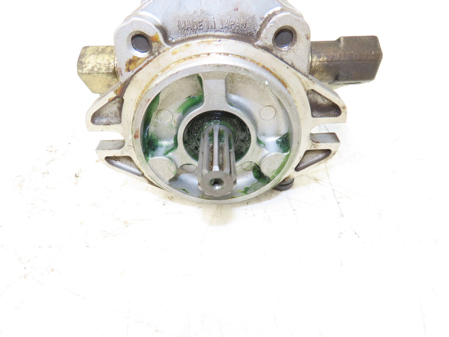 Aztec DGP4-16CN6 Hydraulic Pump Removed From Toyota 5FBE15 Electric Forklift