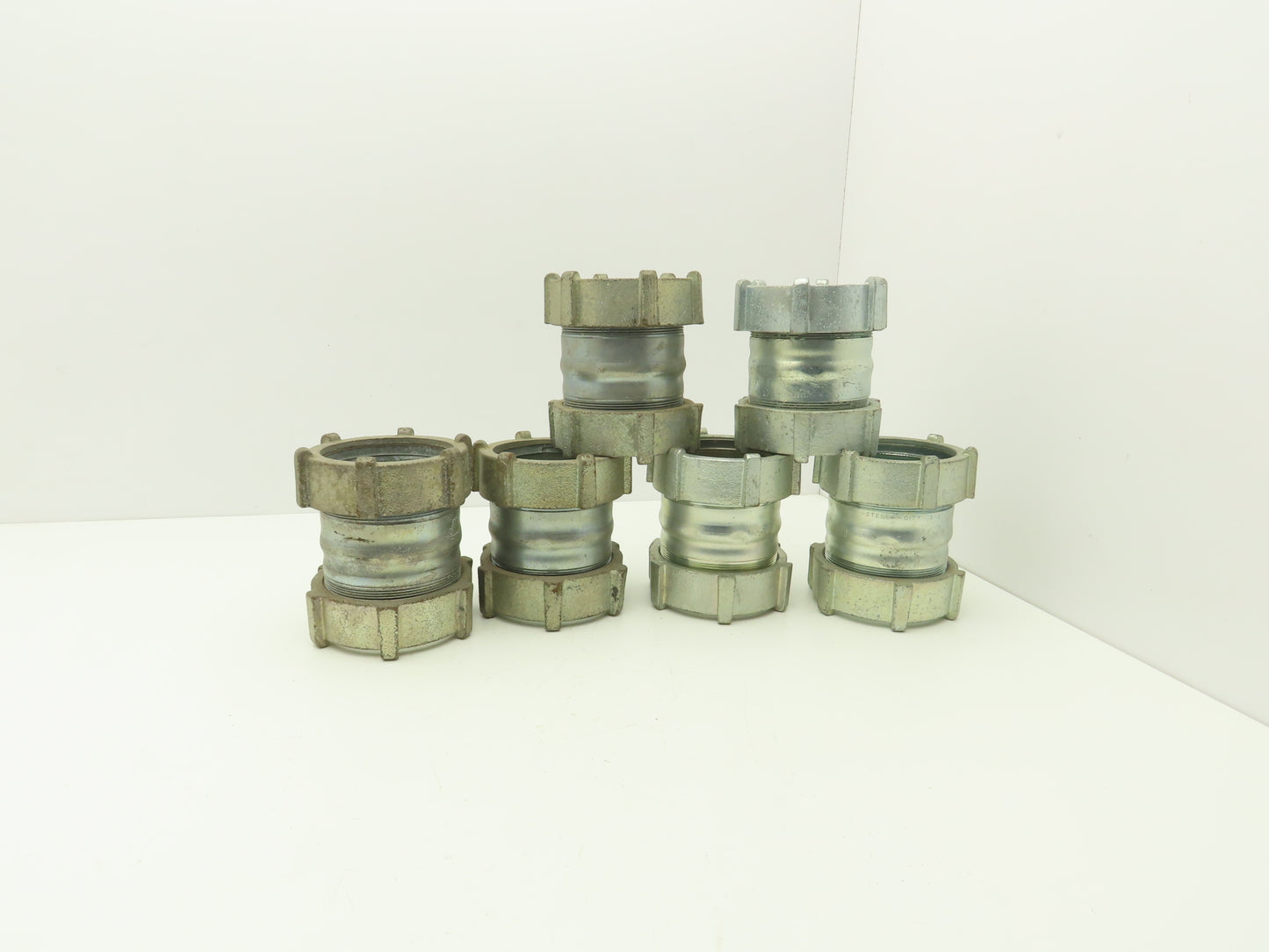 3-1/2" EMT Compression Connector Union Lot of 6
