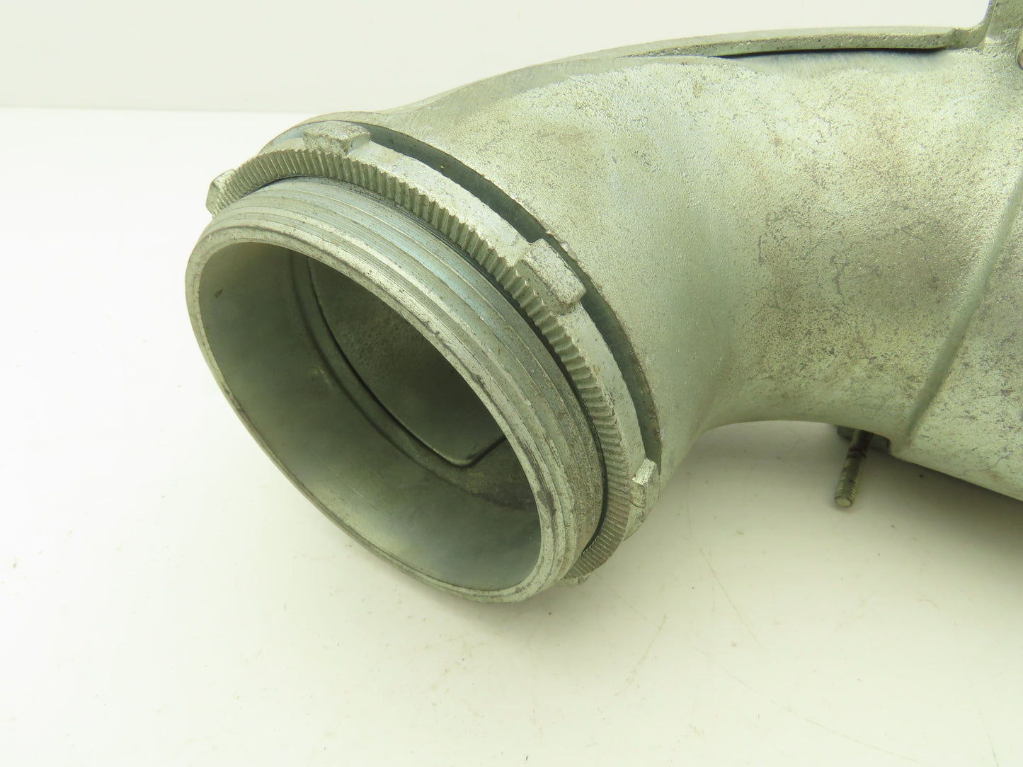 NA Metallic Flex Squeeze Connector 4" 90° Elbow Zinc Die Cast