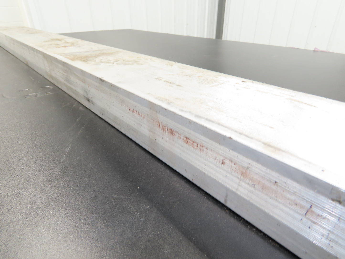 Hydro 6061-T6511 Aluminum Rectangle Bar Stock 2"x 4"x 118"L 94Lbs