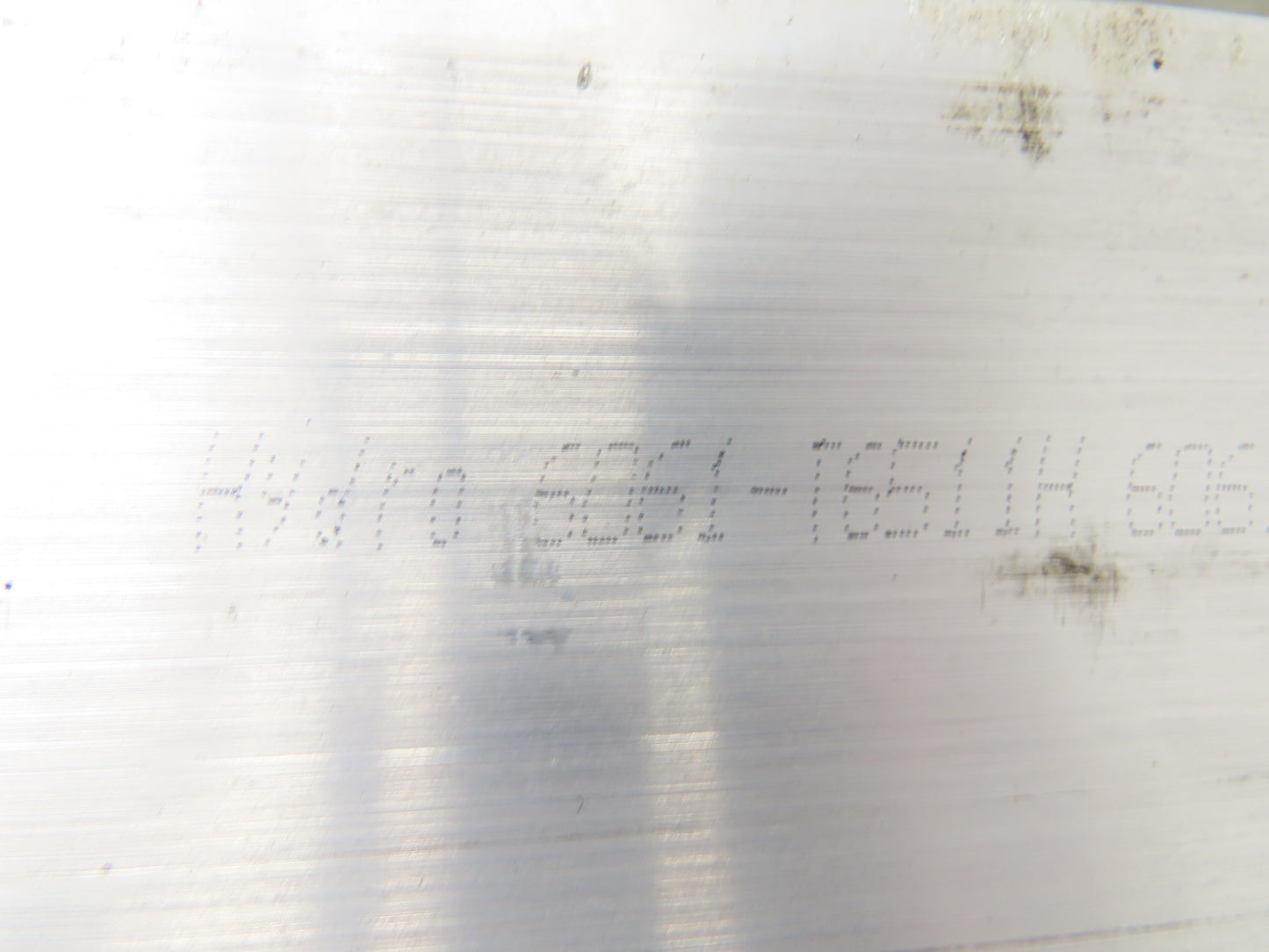 Hydro 6061-T6511 Aluminum Rectangle Bar Stock 2"x 4"x 118"L 94Lbs