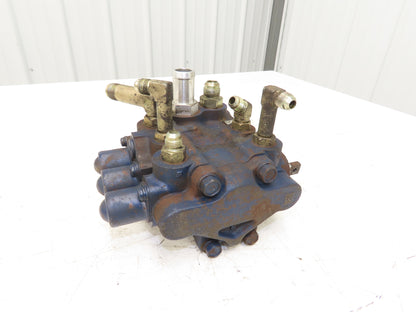 Toyota 67720-15301-71-B Hydraulic 3-Spool Forklift Mast Control Valve Off 5FBE15