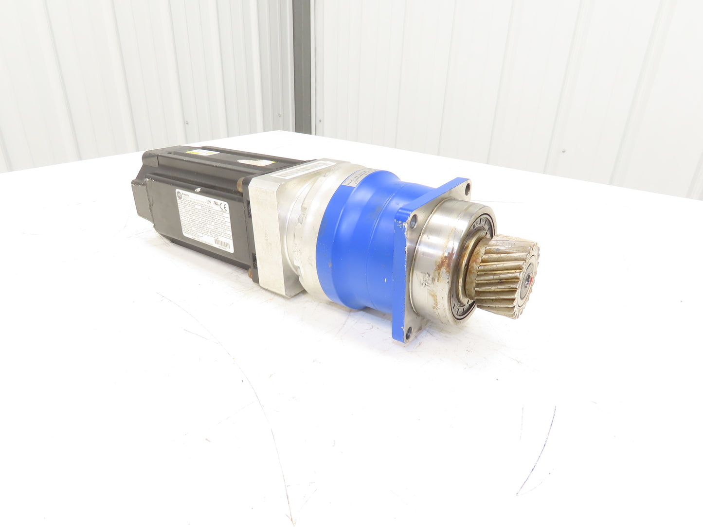 Allen Bradley Kinetix AC Servo Gearmotor 25:1 Reducer 2.5Hp 200 RPM 460V 3Ph